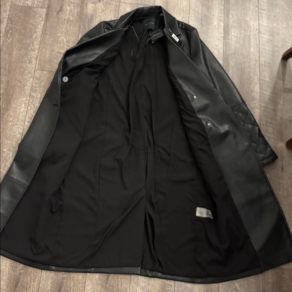 Elie Tahari The Dina Vegan Leather Jacket - Picture 7 of 9